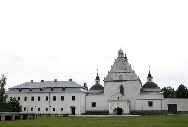 Image - Letychiv: Saint Mary's Church of the Dominican monastery complex (1606-38).